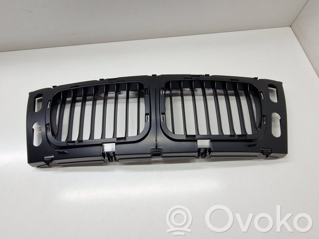 BMW 5 E34 Front grill 