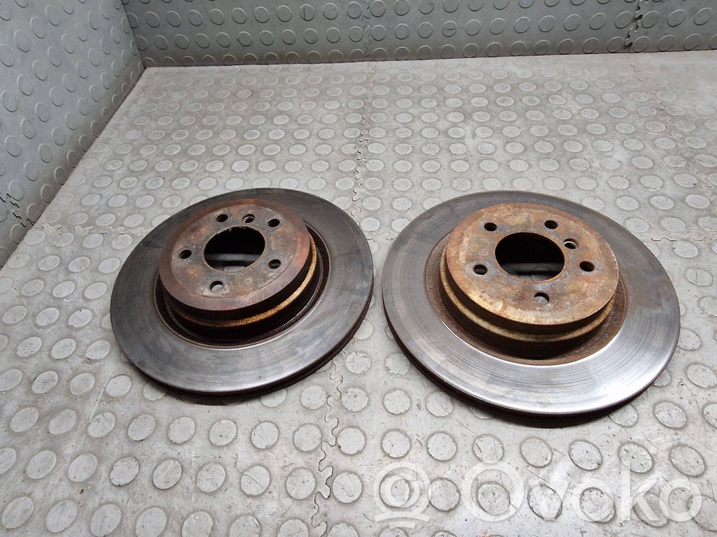 Rear brake disc   6855004