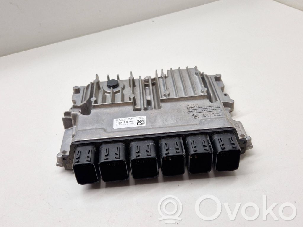 BMW X3 G01 Engine control unit/module 