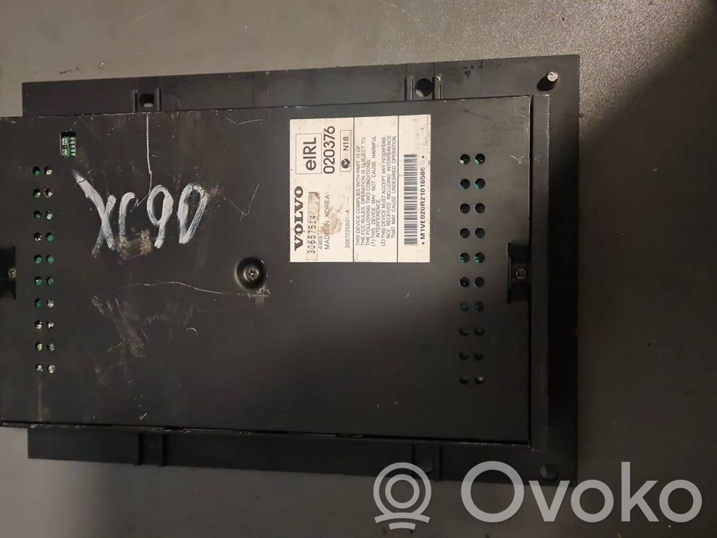Volvo XC90 Sound amplifier 