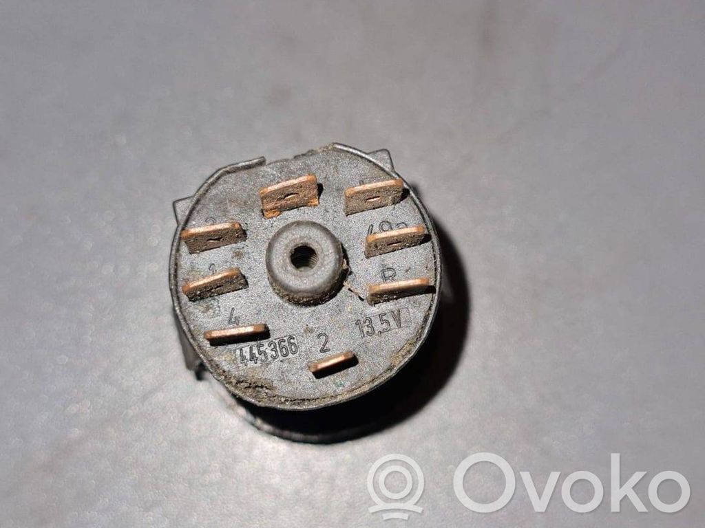 Volvo 440 Hazard light switch 