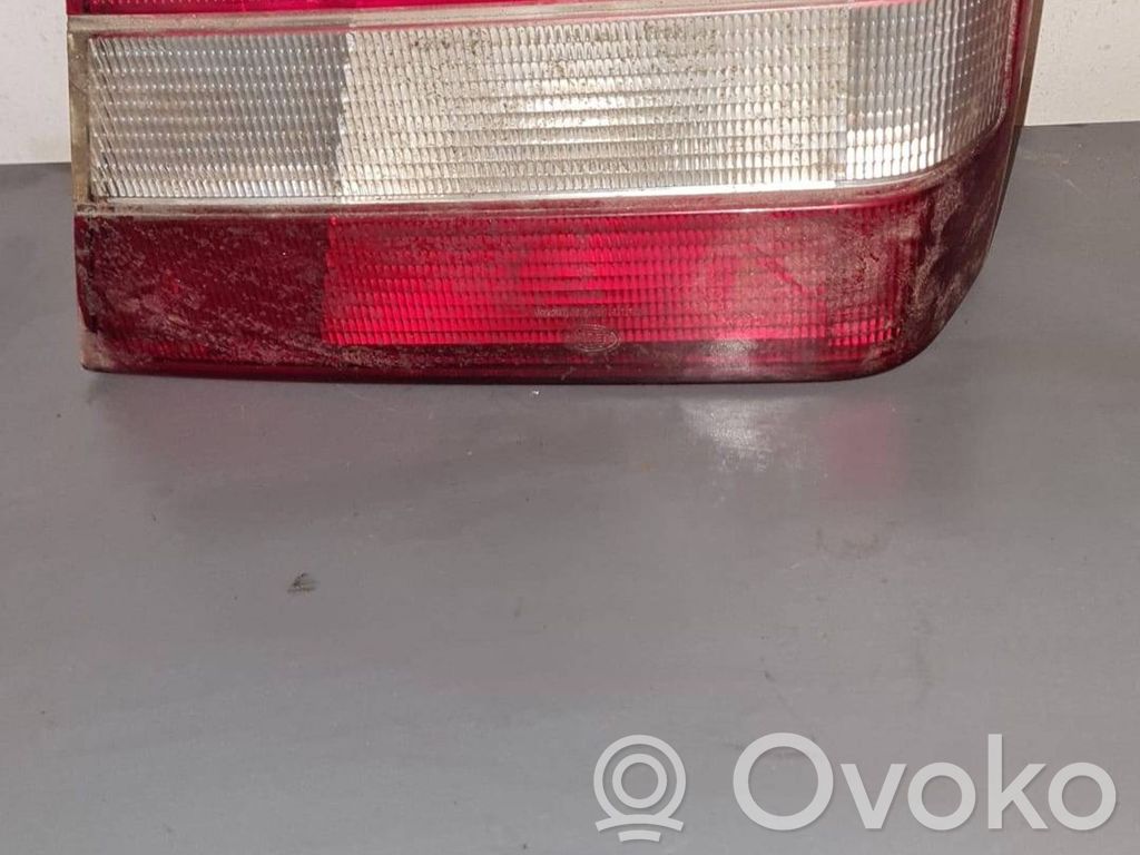 Volvo 940 Galinis žibintas kėbule 
