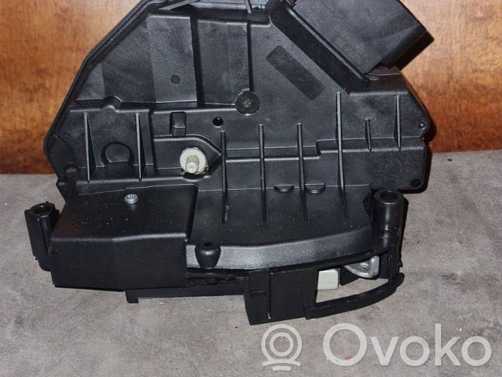 Ford Focus Front door lock 