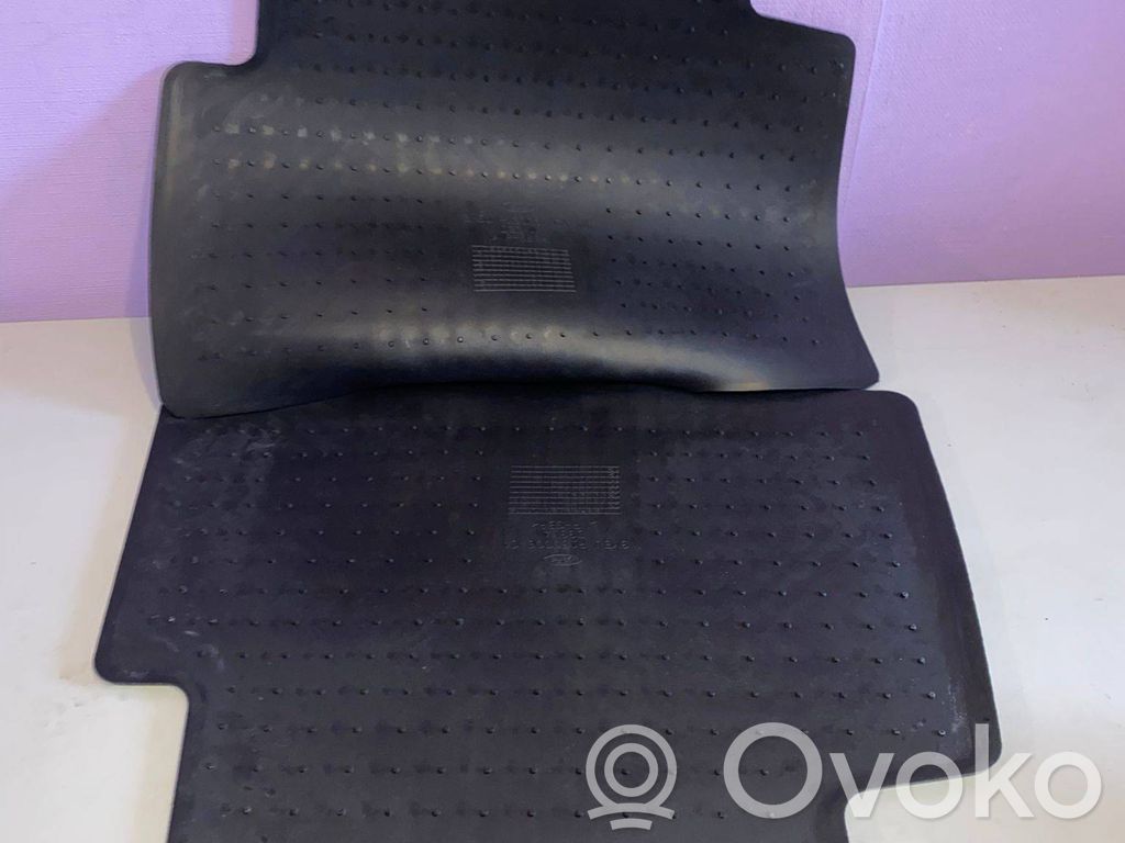 Ford Focus Dywanik samochodowy tylny 