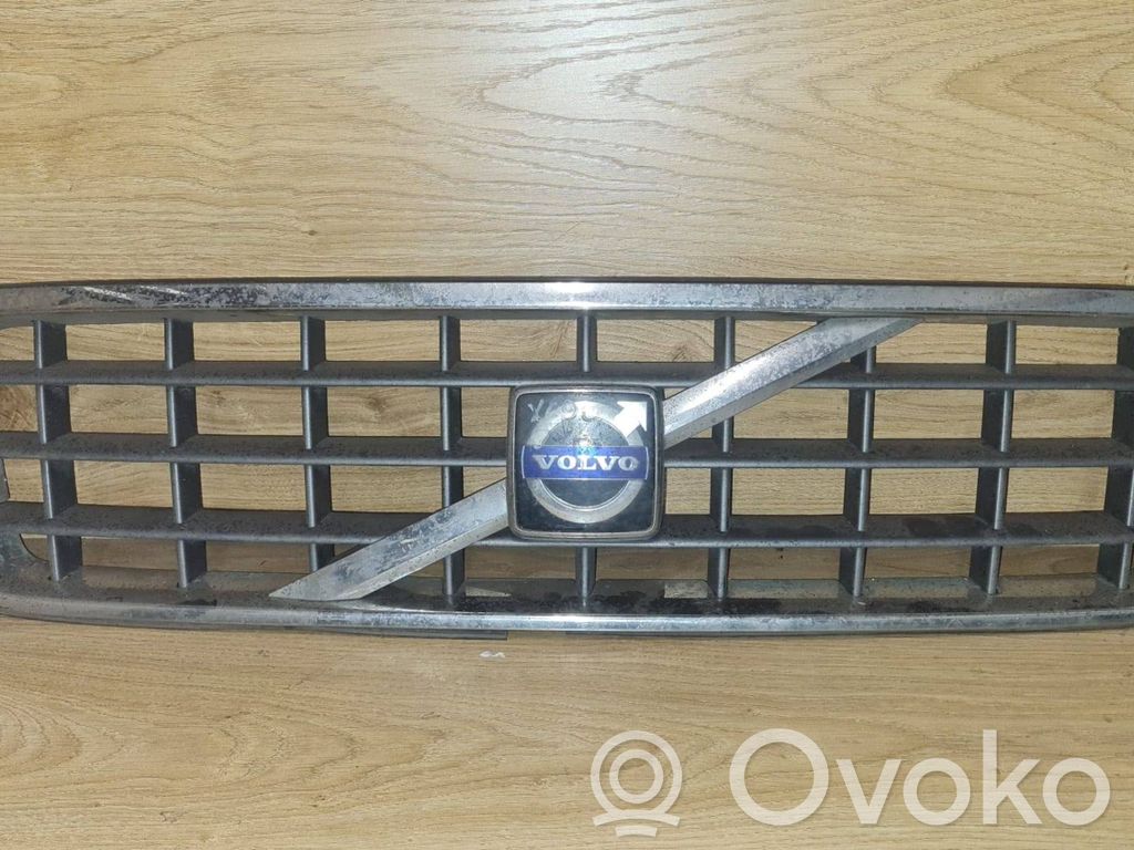 Volvo XC90 Maskownica / Grill / Atrapa górna chłodnicy 