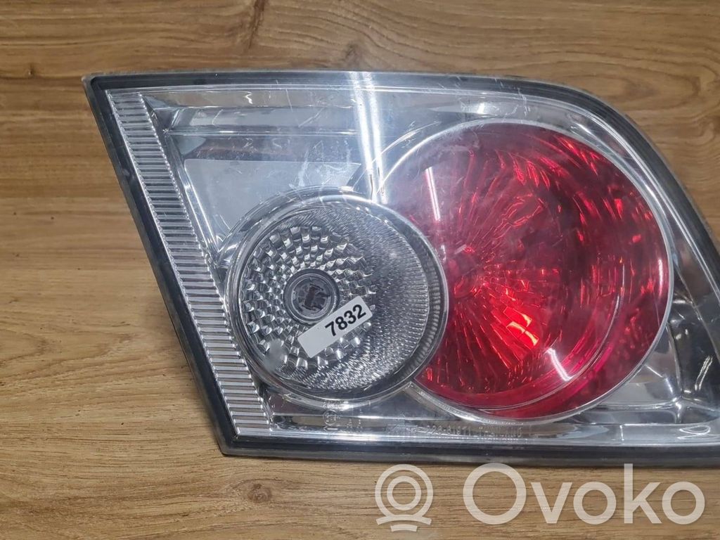 Mazda 6 Takaluukun takavalot 