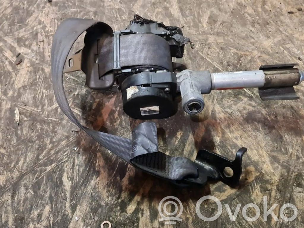 Volvo S60 Cinturón trasero 