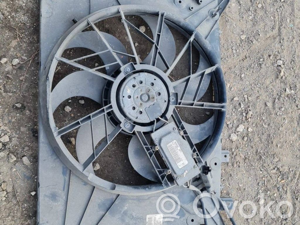 Volvo XC70 Elektryczny wentylator chłodnicy 