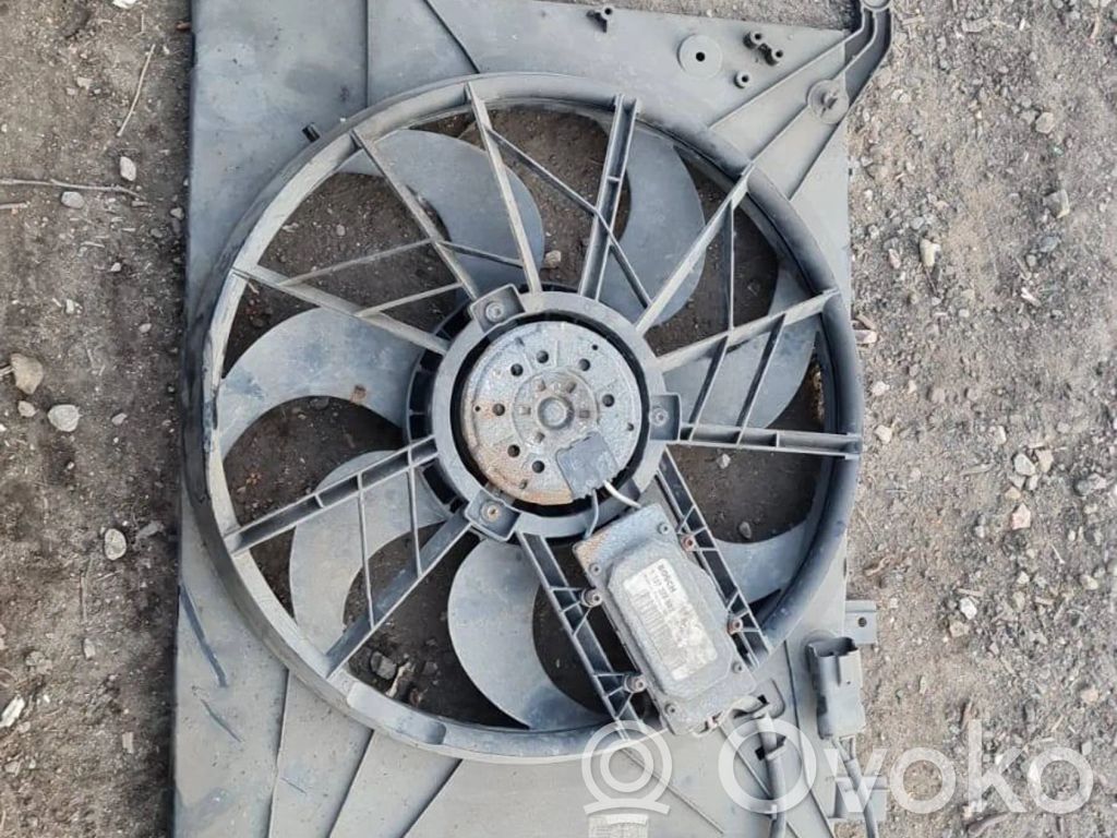 Volvo XC70 Elektryczny wentylator chłodnicy 