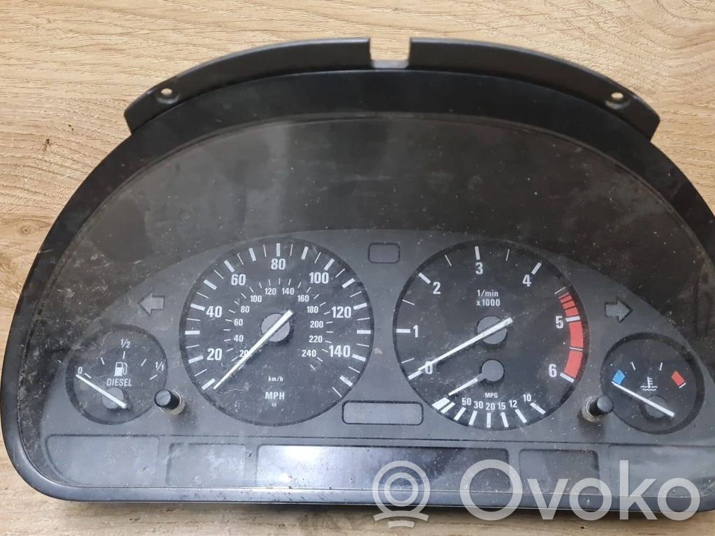 BMW 5 E39 Speedometer (instrument cluster) 