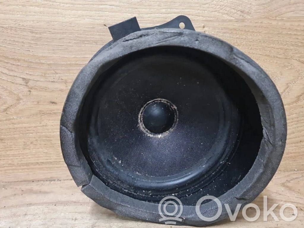 BMW X5 E53 Altavoz de la puerta delantera 