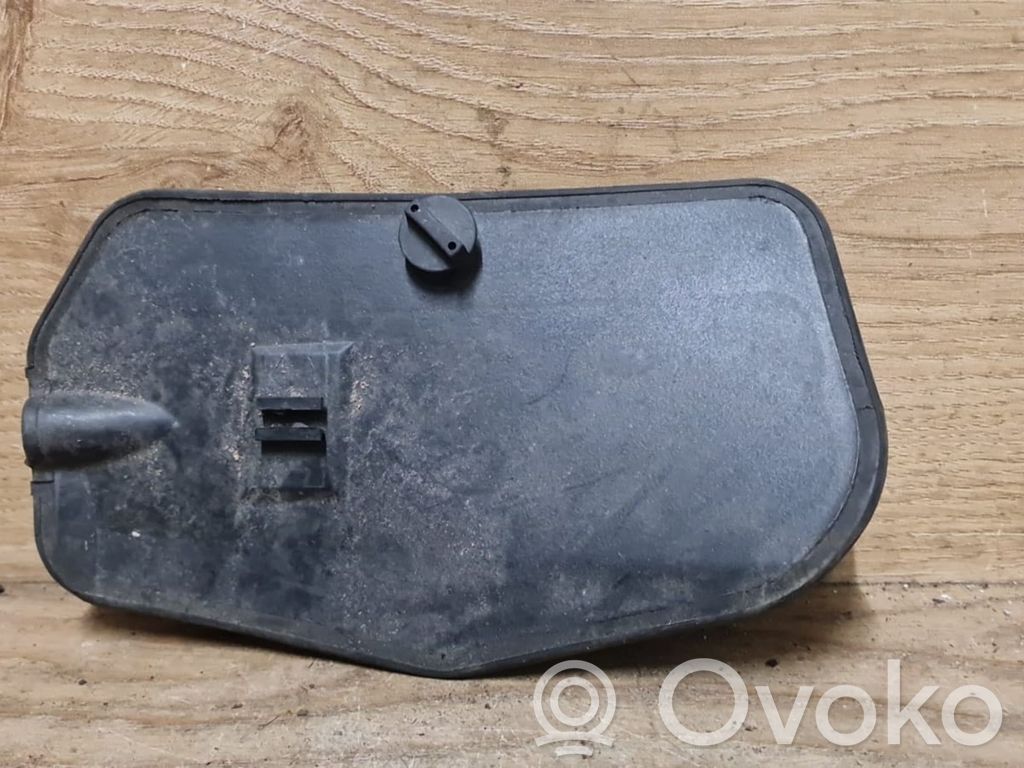 BMW 5 E39 Other trunk/boot trim element 