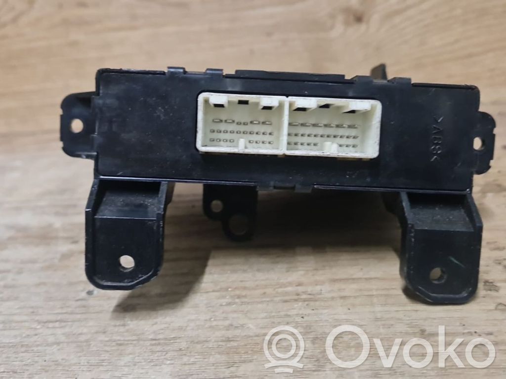Subaru Outback Module confort 
