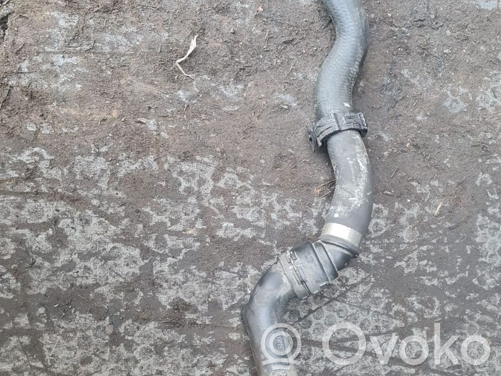 BMW 1 E81 E87 Engine coolant pipe/hose 