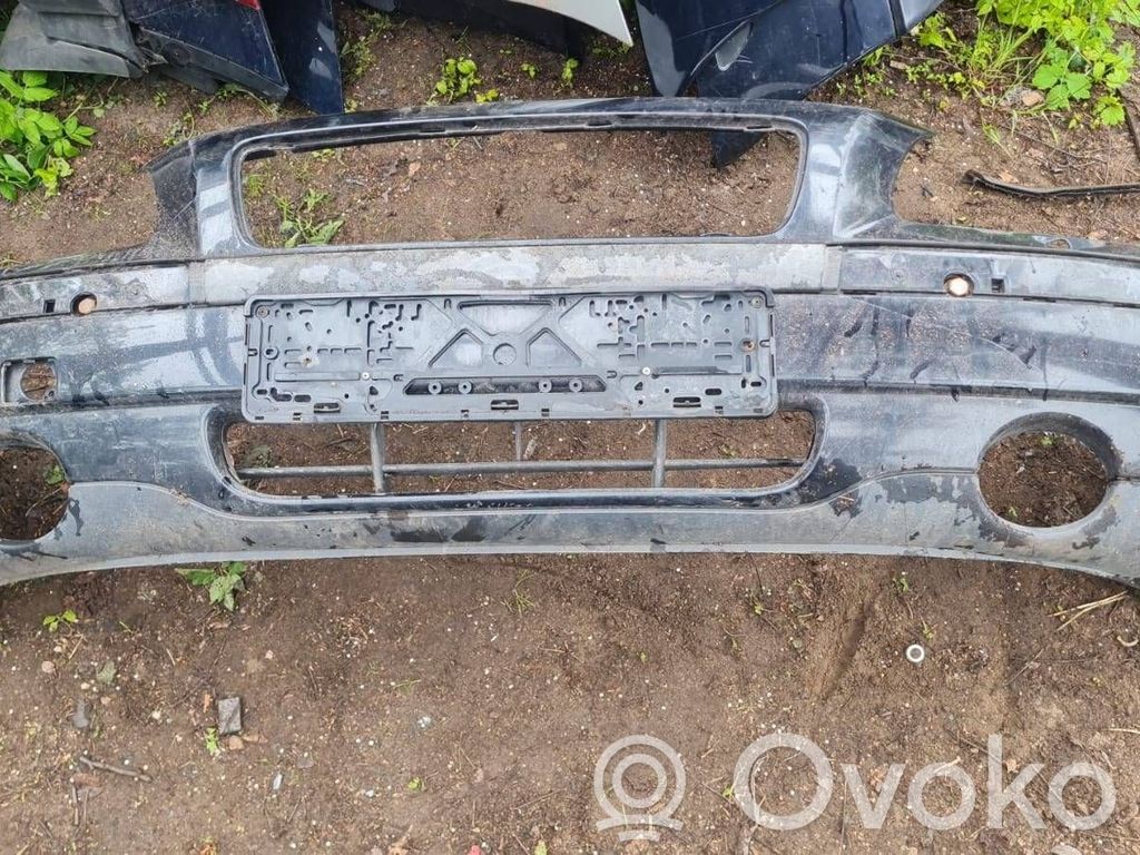 Volvo S60 Передний бампер 
