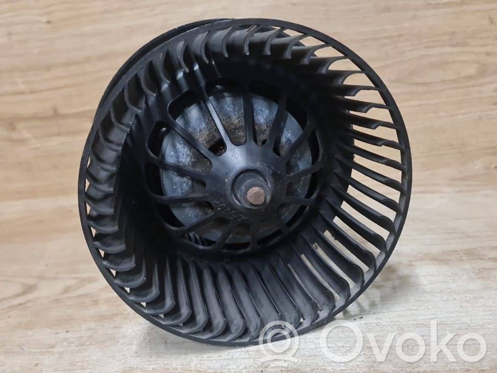Volvo V50 Heizungslüfter 