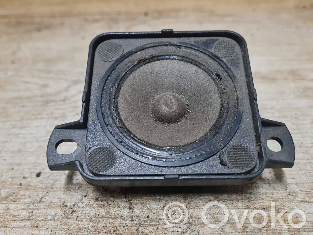 Volvo S70  V70  V70 XC Altoparlante portiera anteriore 