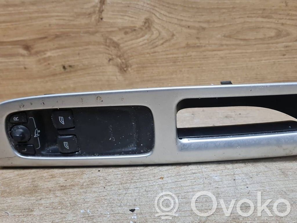 Volvo C30 Electric window control switch 