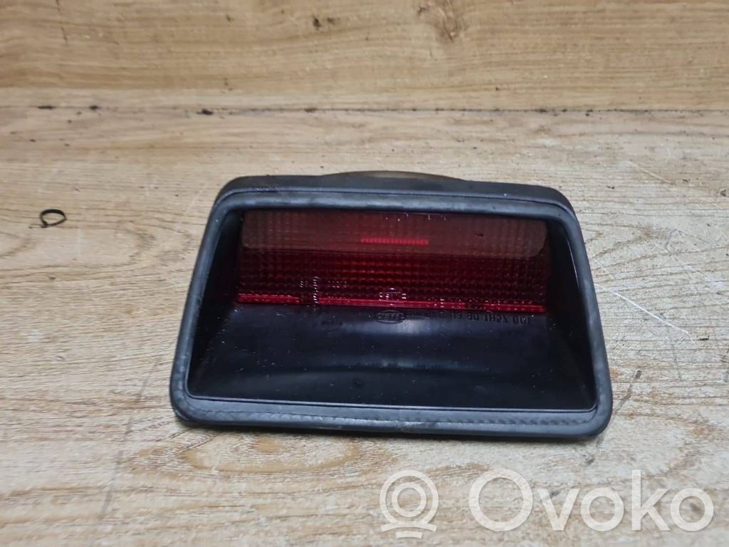 Volvo 850 Third/center stoplight 