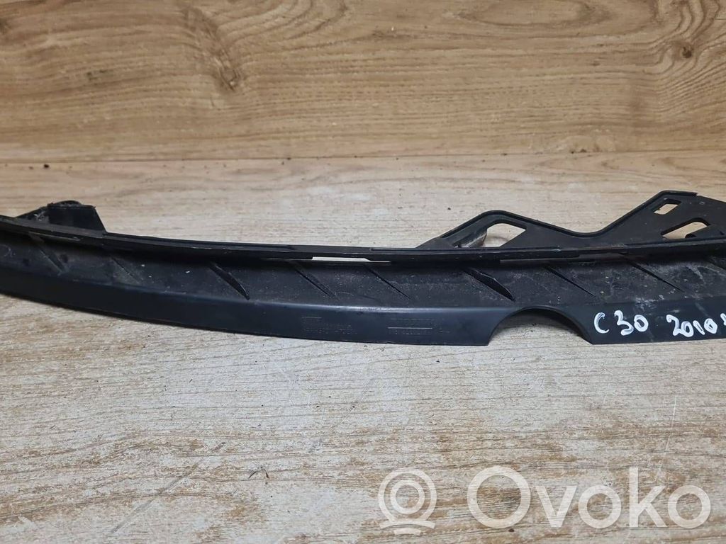 Volvo C30 Ajovalon kannake 