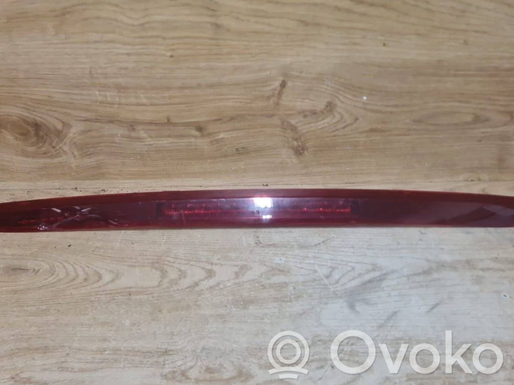 Volvo XC60 Third/center stoplight 
