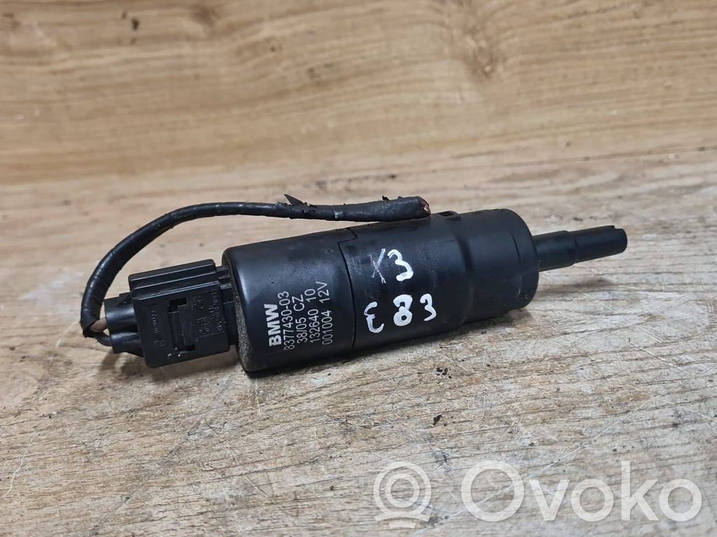 BMW X3 E83 Pompe lave-phares 