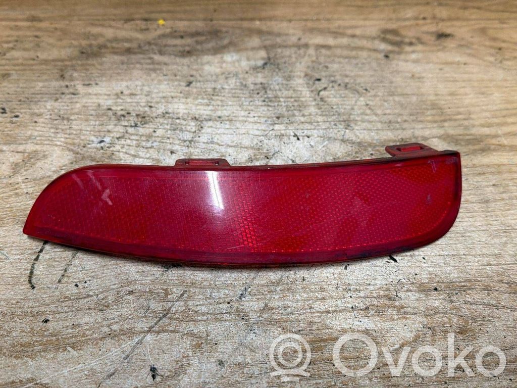 Volvo V50 Reflector de faros/luces traseros 