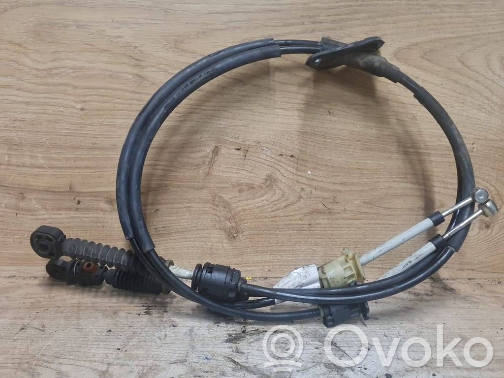 Volvo V70 Gear shift cable linkage 