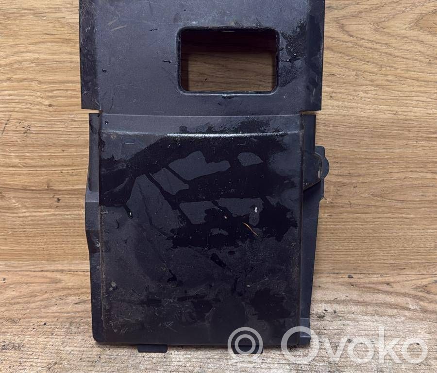Volvo V50 Tapa/cubierta para la caja de la batería 