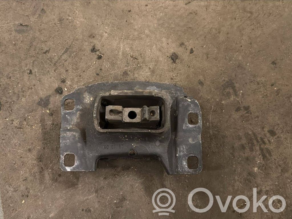 Engine mount bracket   322A59