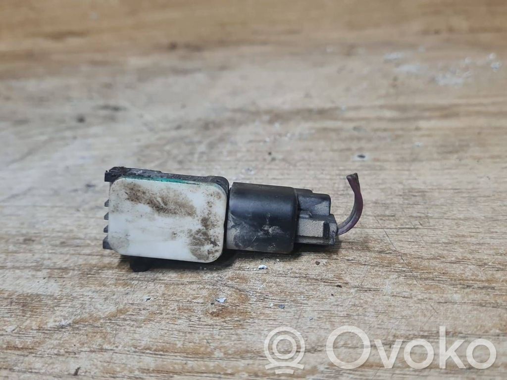 Volvo V70 Senzor impact/declanșare airbag 