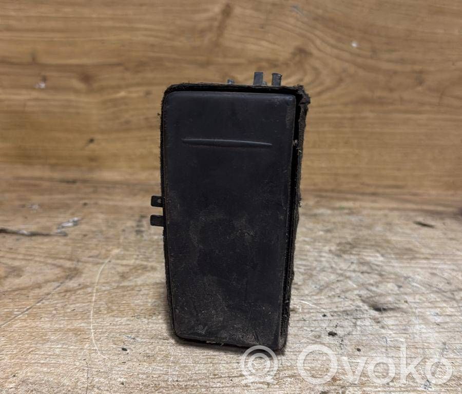 Volvo V70 Portavasos delantero 
