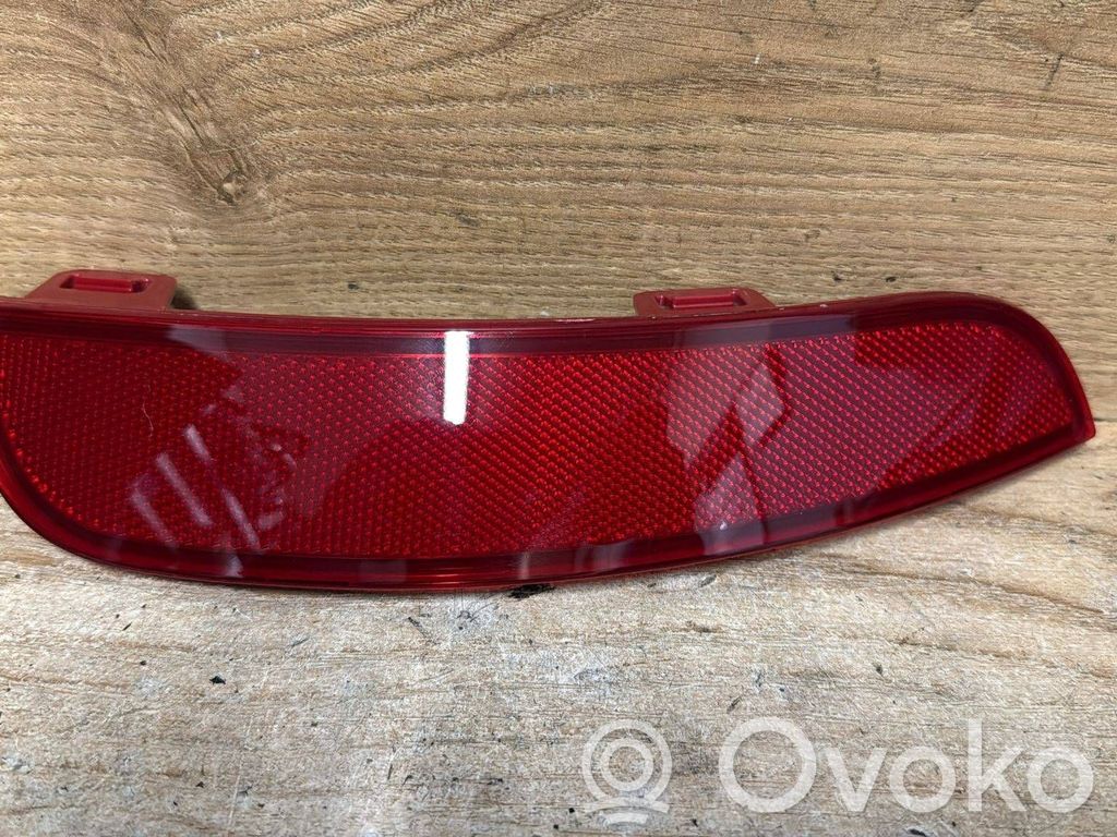 Volvo V50 Reflector delantero 