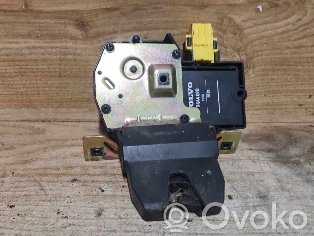 Volvo C70 Tailgate/trunk/boot lock/catch/latch 