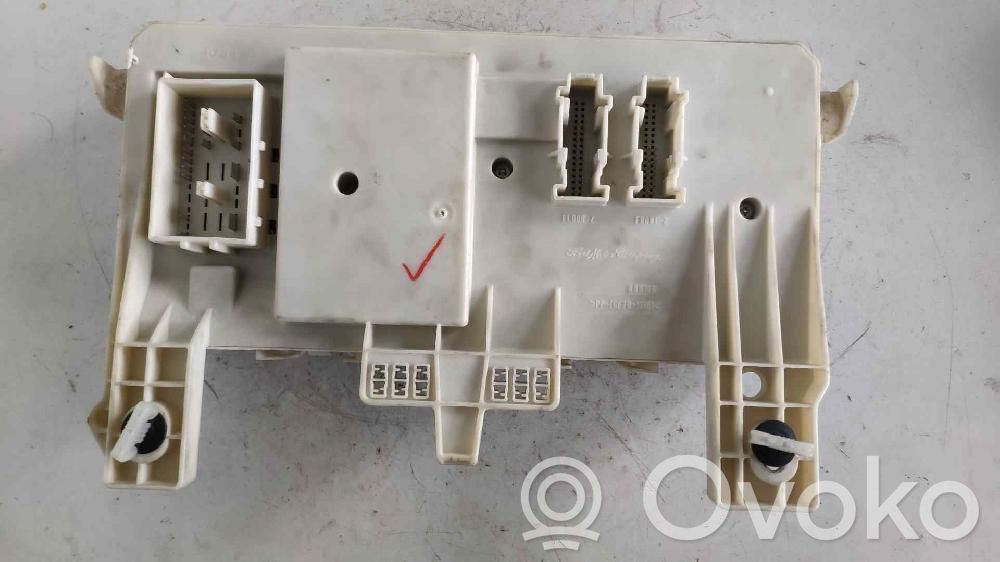 Módulo de fusible   05003613,060706
