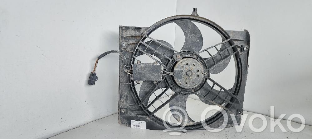 BMW 3 E46 Elektrisks radiatoru ventilators 