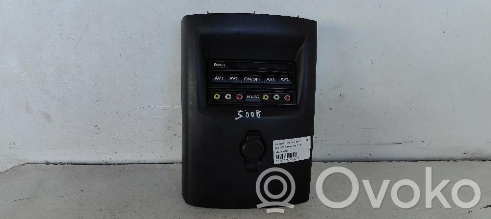 Peugeot 5008 Panel / Radioodtwarzacz CD/DVD/GPS 
