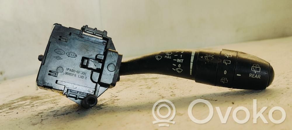 Commodo d'essuie-glace   934202L010