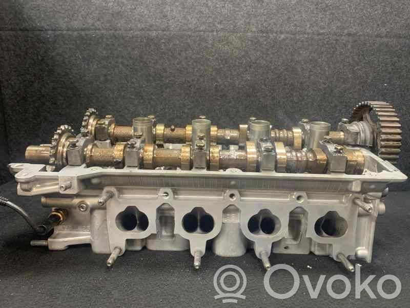 Hyundai Coupe Engine head 