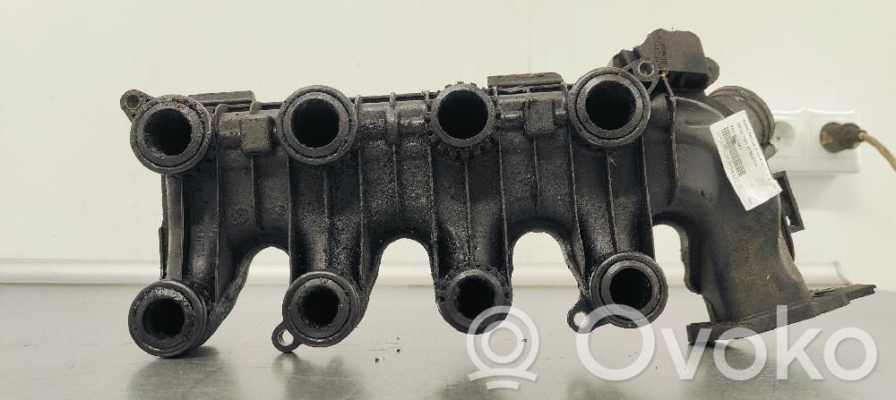 Ford Focus C-MAX Ansaugbrücke Ansaugkrümmer 