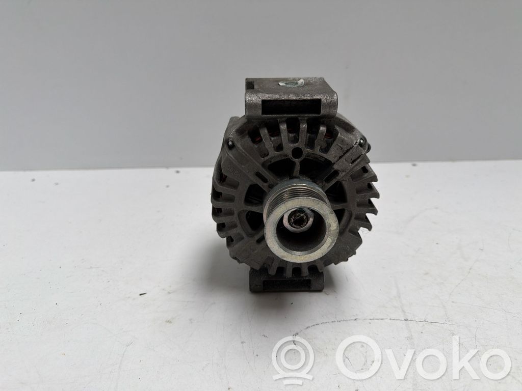 Mercedes-Benz Vito Viano W639 Alternator 