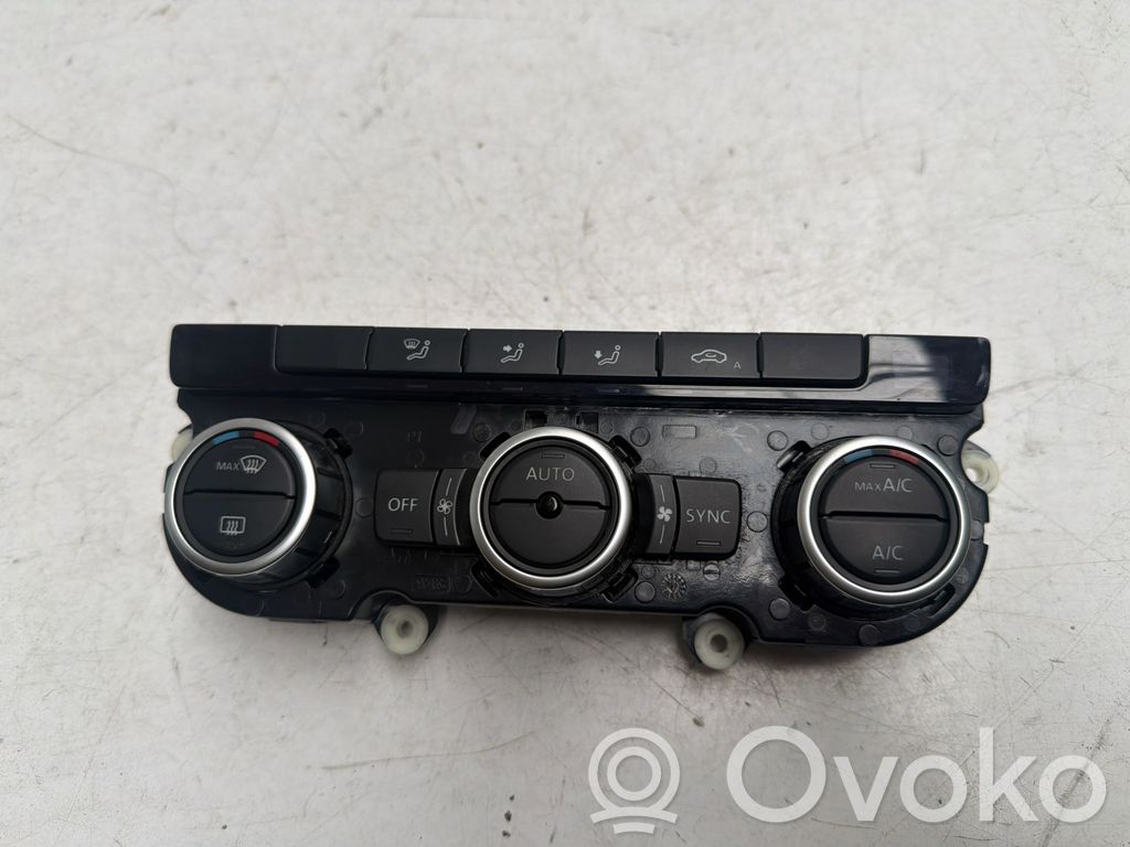 Volkswagen Touran II Panel klimatyzacji 