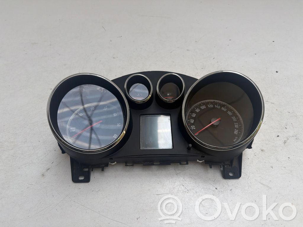 Opel Astra K Geschwindigkeitsmesser Cockpit 