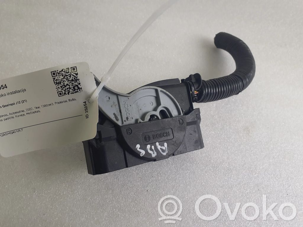 Nissan Qashqai J12 ABS-moduulin liittimen pistoke 
