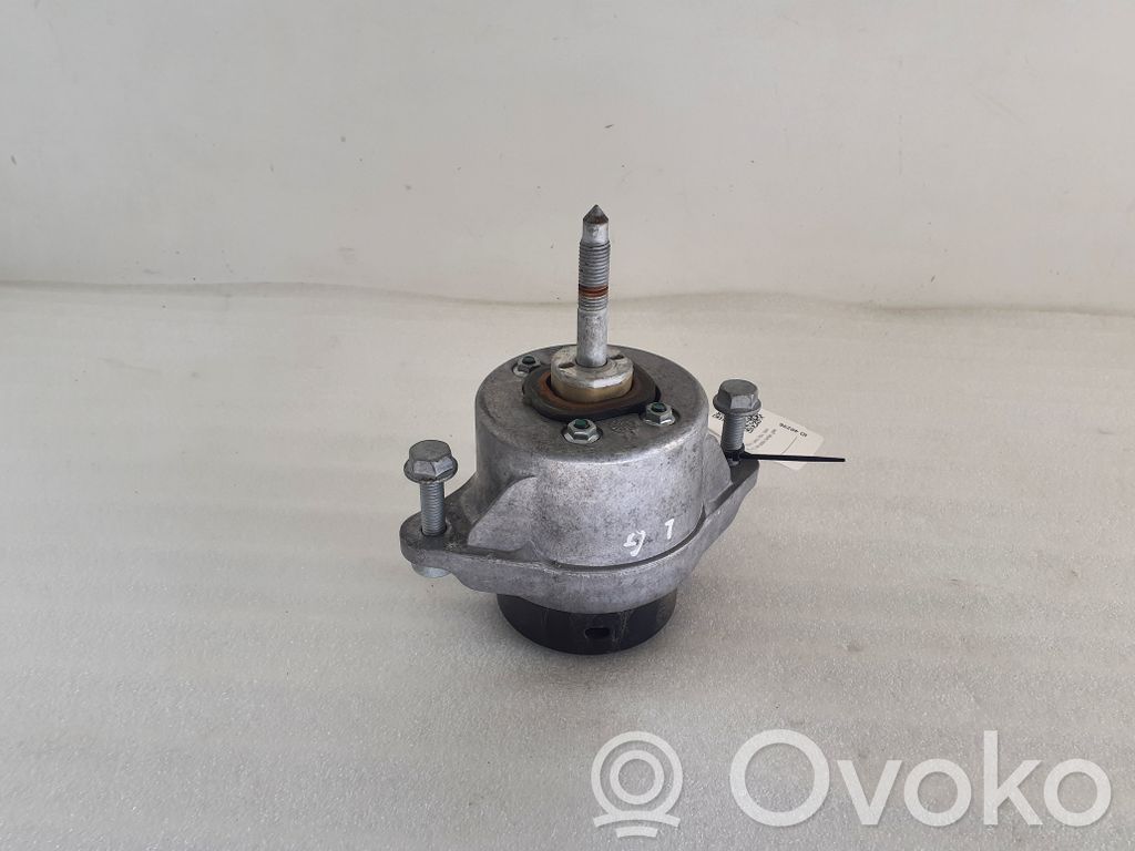 Porsche 718 Cayman 982 982c Engine mount bracket 