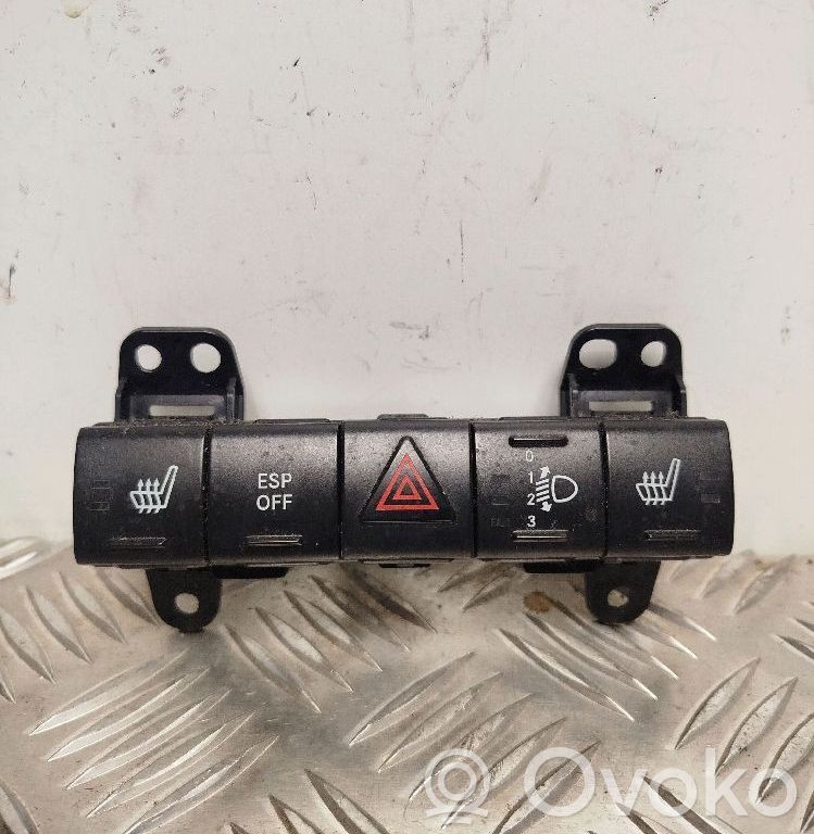 Dodge Caliber Hazard light switch 