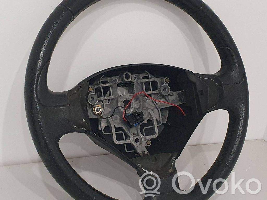Volante   6045458