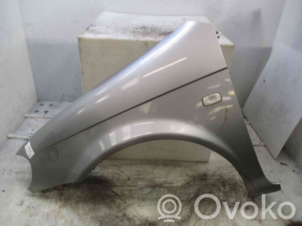 KIA Carnival Guardabarro 