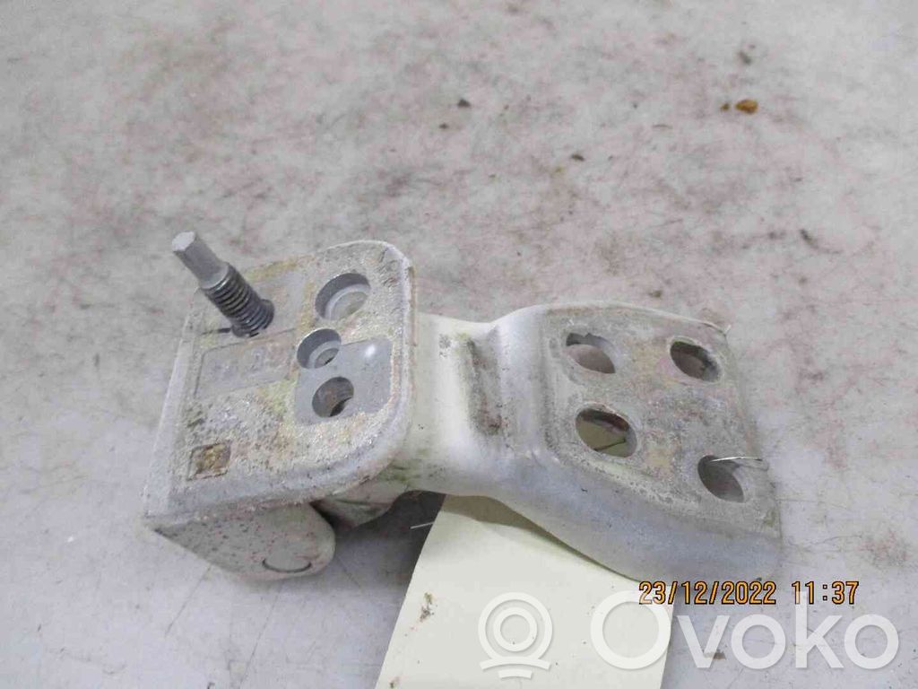 Ford Transit Loading door lower hinge 