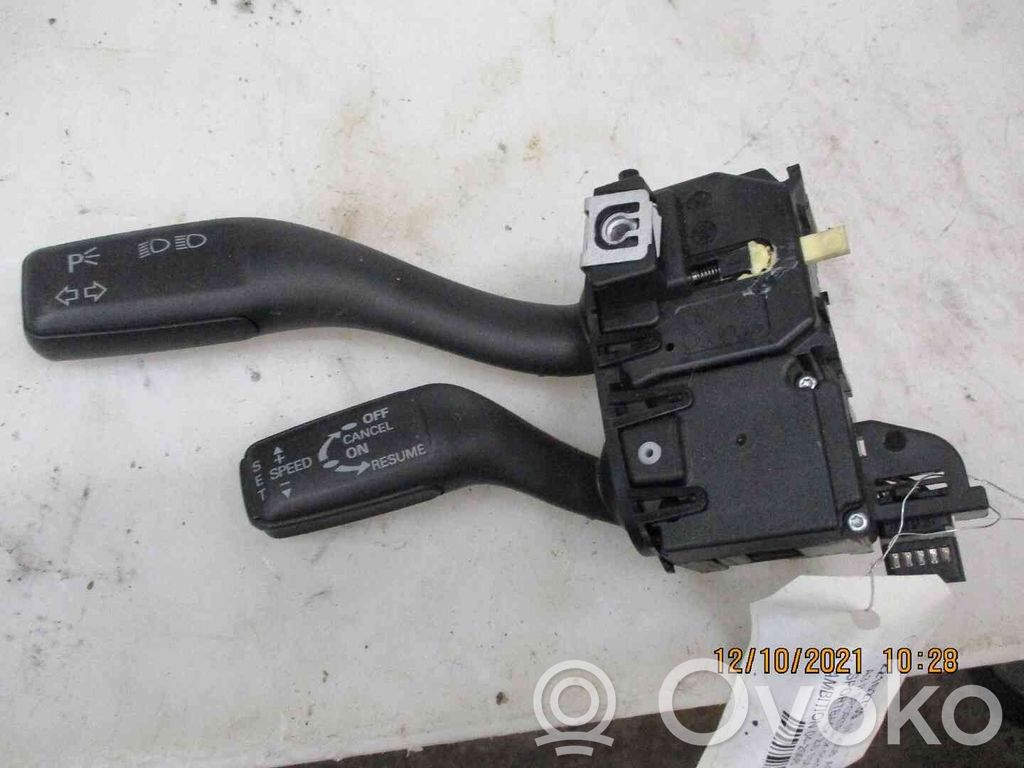Audi A3 S3 8P Leva indicatori